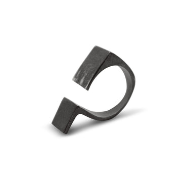 Cairo ring in black