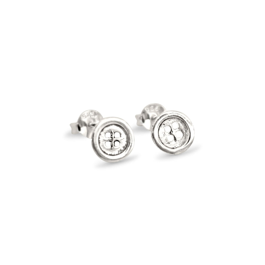 Botton stud earrings