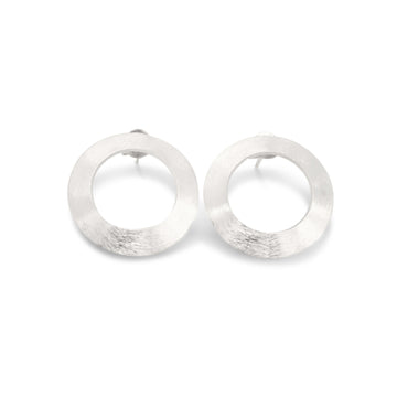 Shield earrings in matt