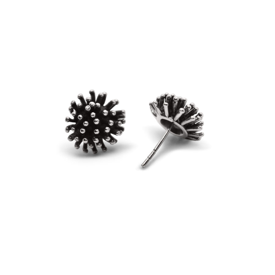 Small coral earring black