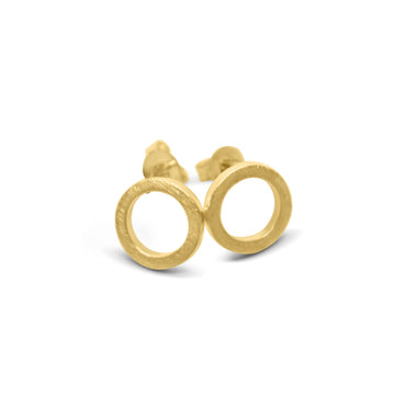 Circle studs gold