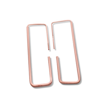 Almost there earrings in rose gold