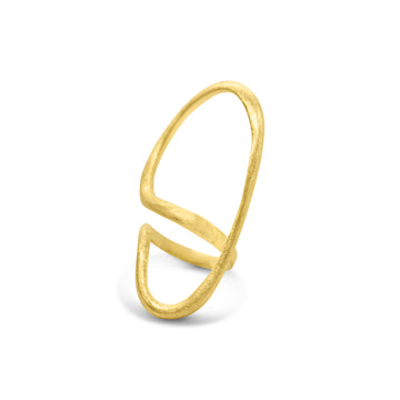Never ending long ring in gold