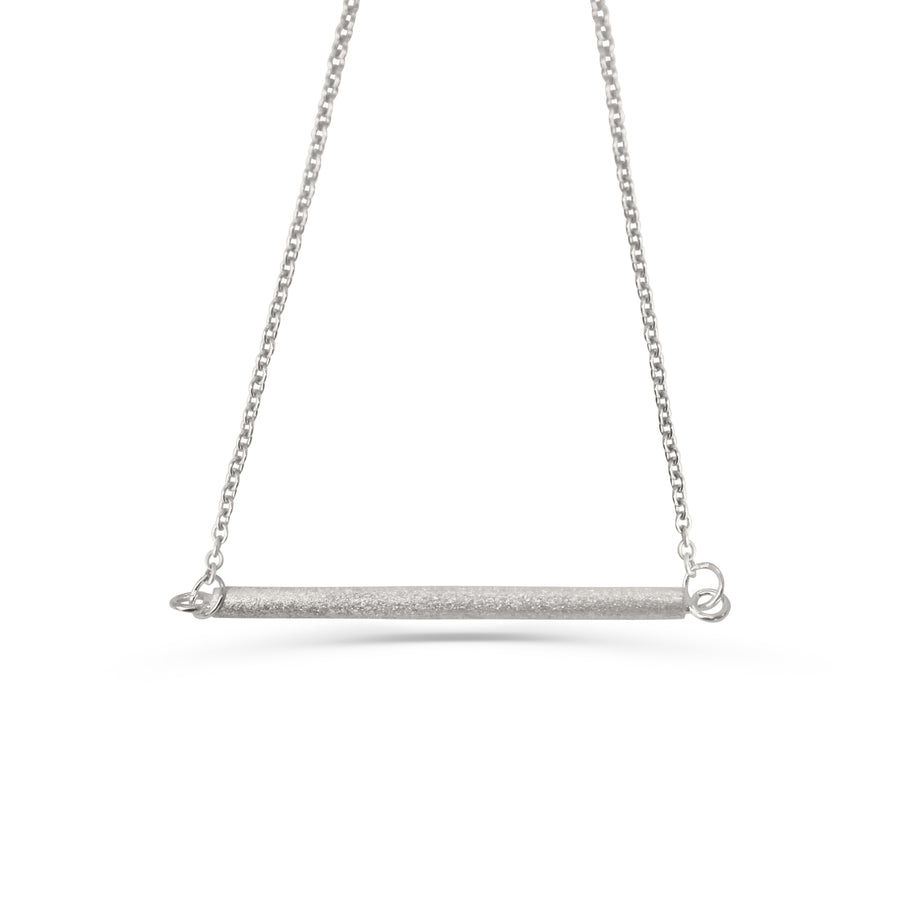 Icy swing necklace