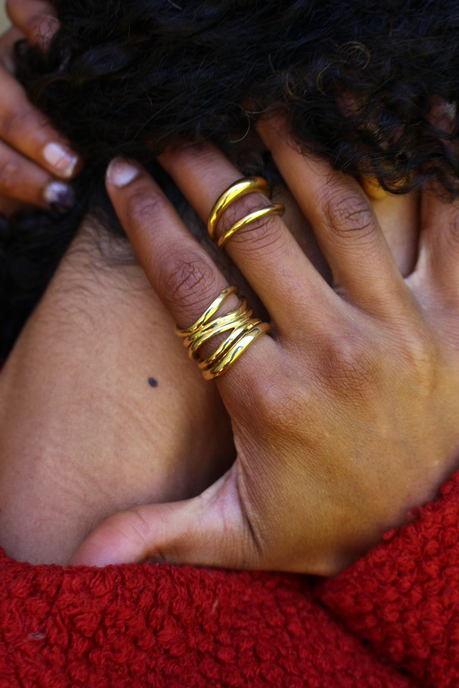 Wavy ring gold