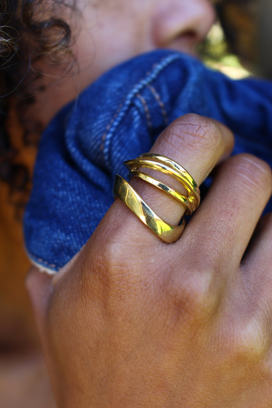 Blessed chaos ring gold