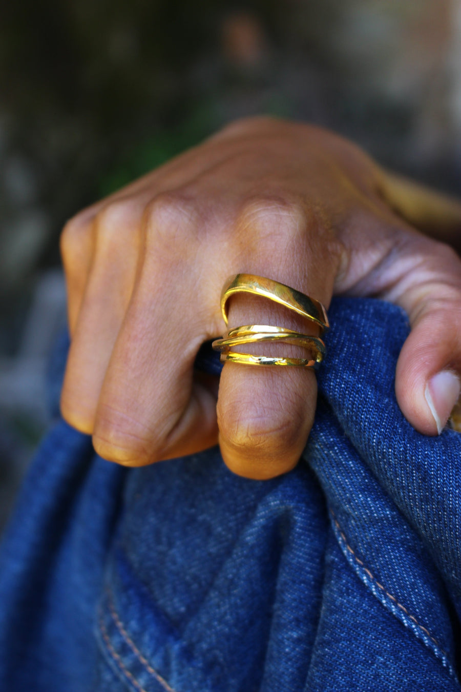 Blessed chaos ring gold
