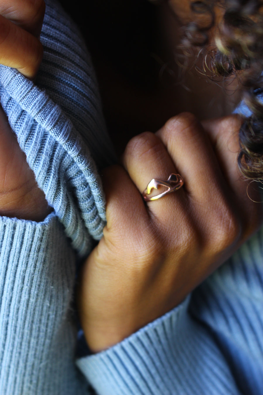 Mountains ring rose gold