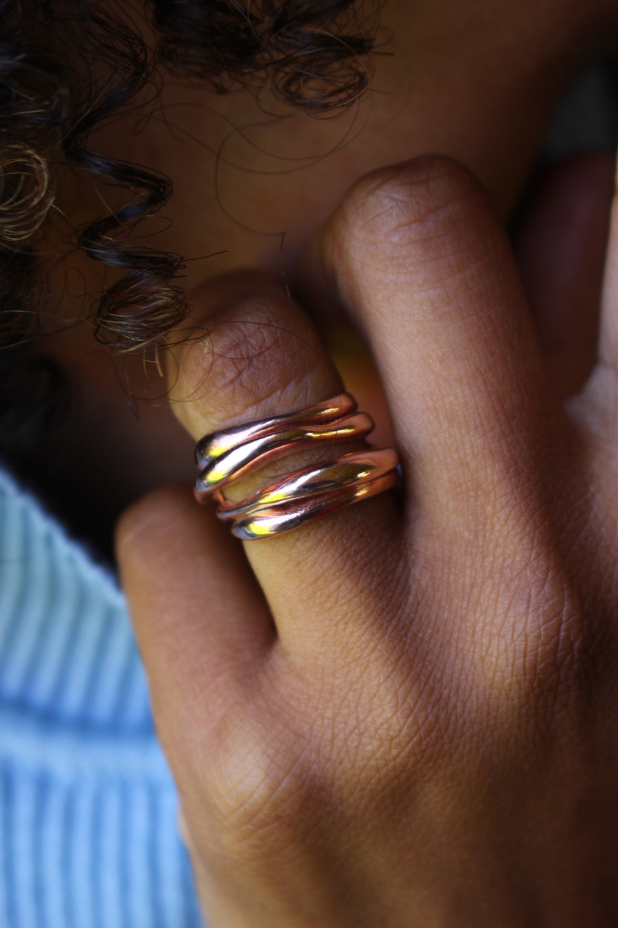 Liquid ring rose gold