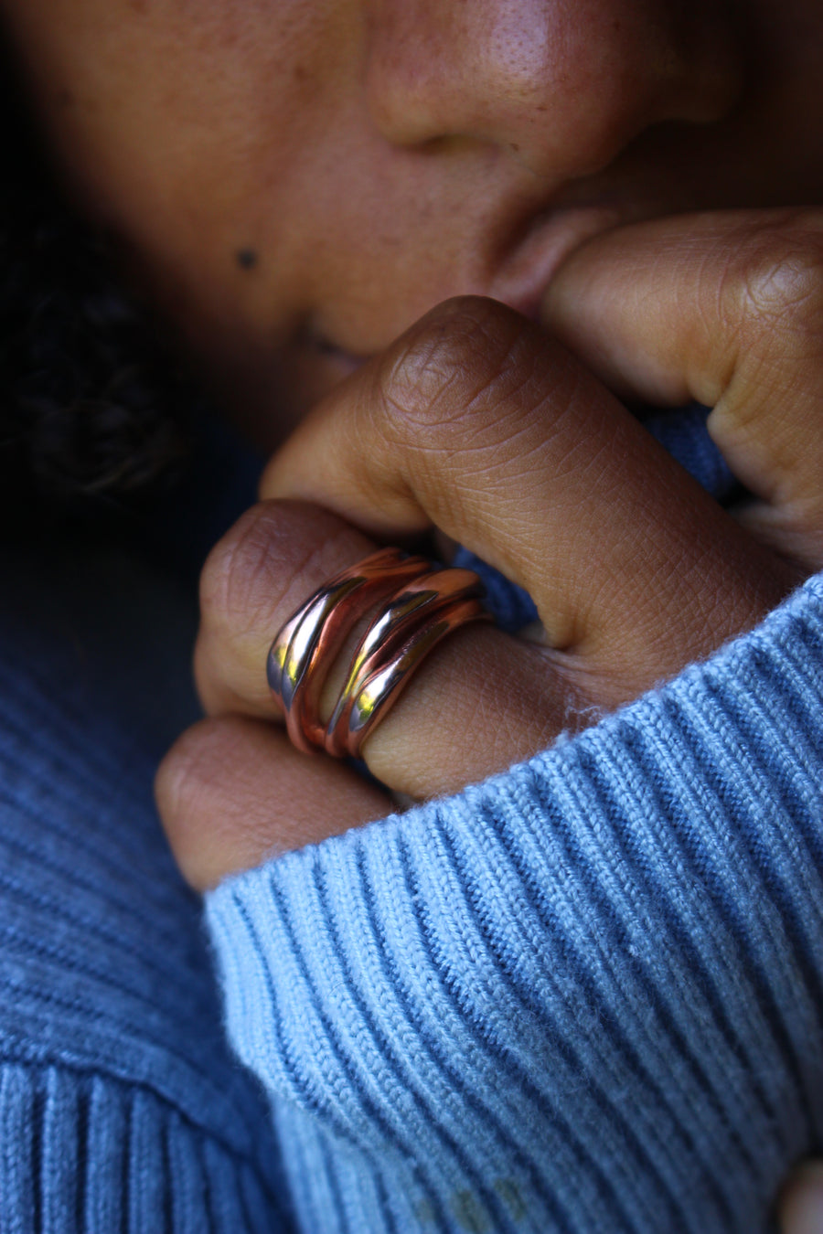 Liquid ring rose gold