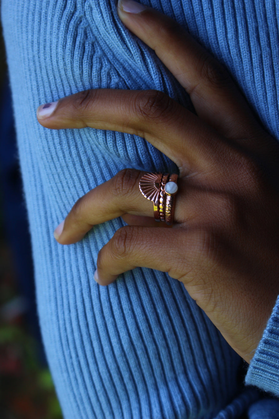 Textured gem ring rose gold