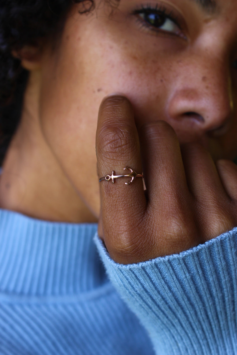 Anchor ring in rose gold