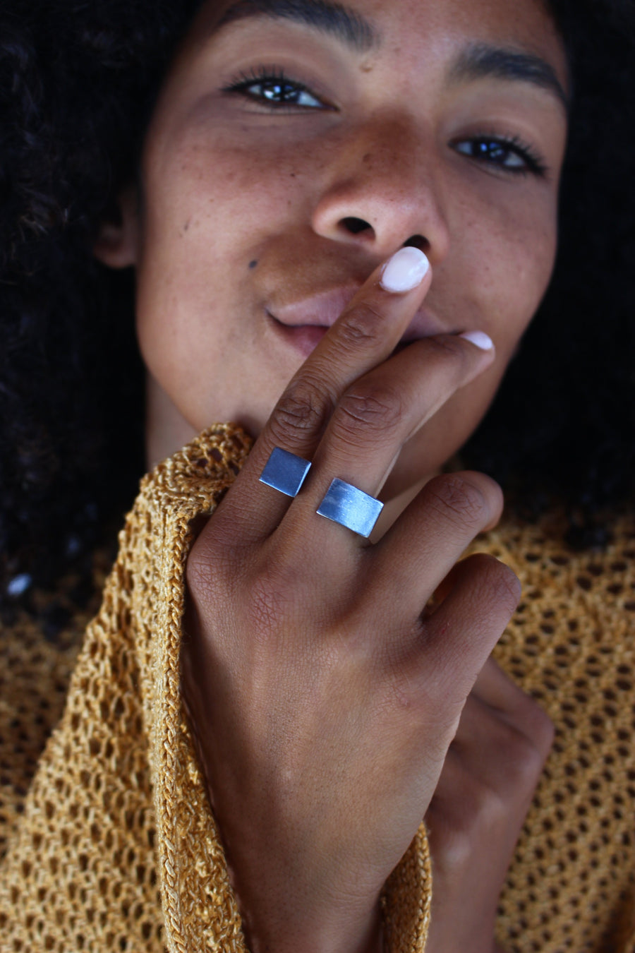 Cairo ring in black