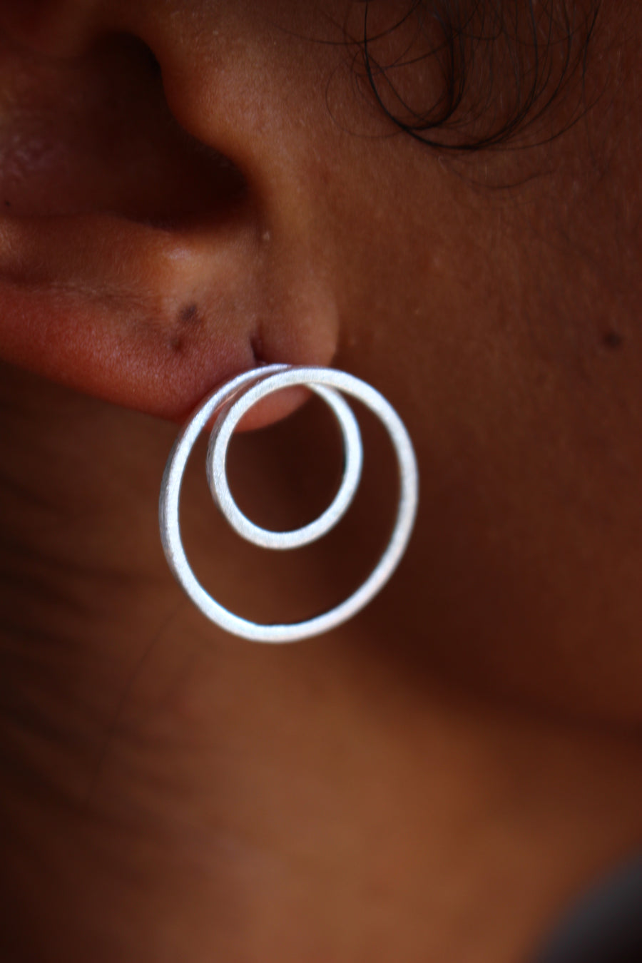 Cartwheel stud earrings